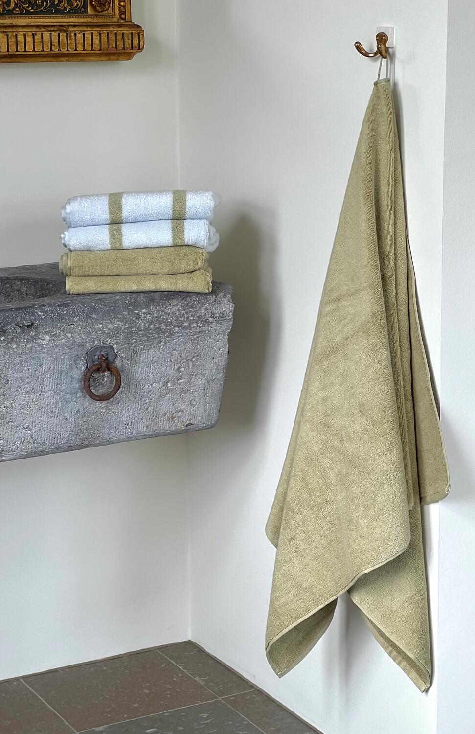 Solid håndklæde - Avokado